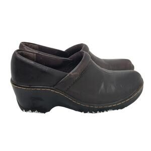 B.o.c brown clogs sz 7